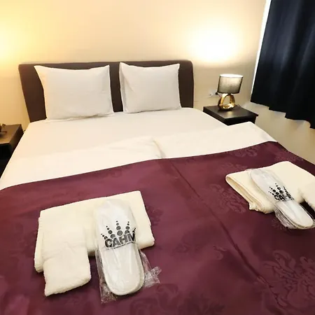 California Hotel 3*