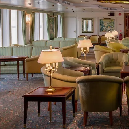 Onriver Hotels - Ms Cezanne 4*