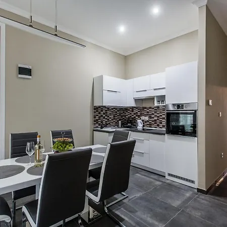 A Golden Star Modern Luxury And Budapest