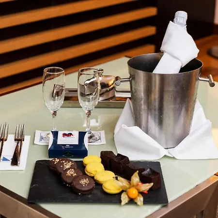 Exe Center Hotel 4*