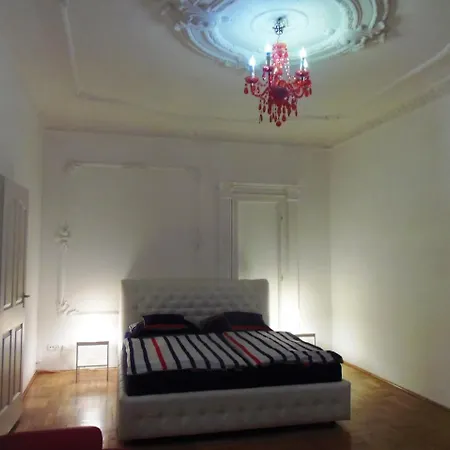 Apartment Monolit City Center *