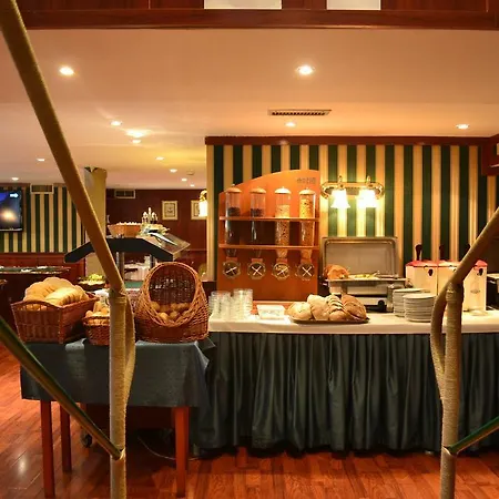 Fortuna Boat Botel Budapest