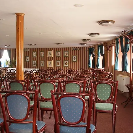 Fortuna Boat Botel