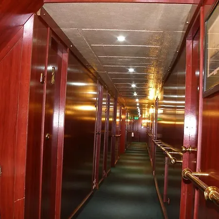 Botel Fortuna Boat Budapest