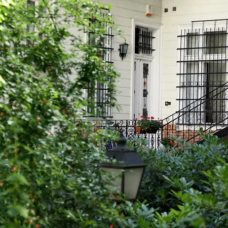 Mm Hotel