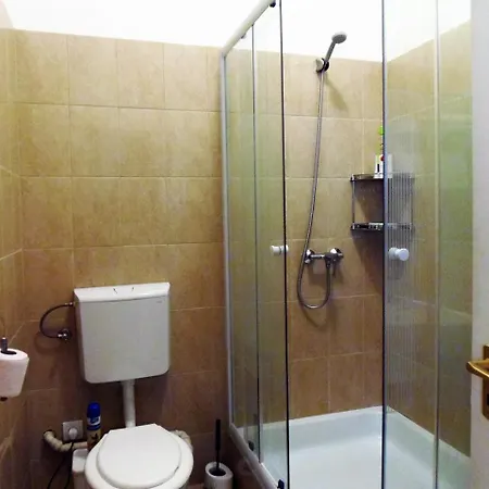 Monolit City Center Apartment