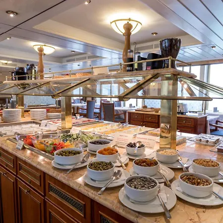 Onriver Hotels - Ms Cezanne Budapest