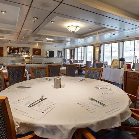 Onriver Hotels - Ms Cezanne 4* Budapest