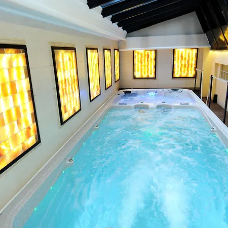 Baron Hotel 4*