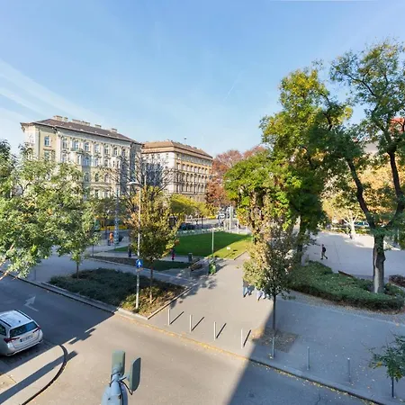 Hotell Sb Panzio 3*