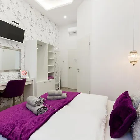 Sb Panzio 3* Budapest