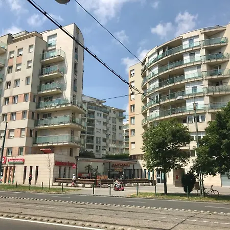 Central Park Apartman *