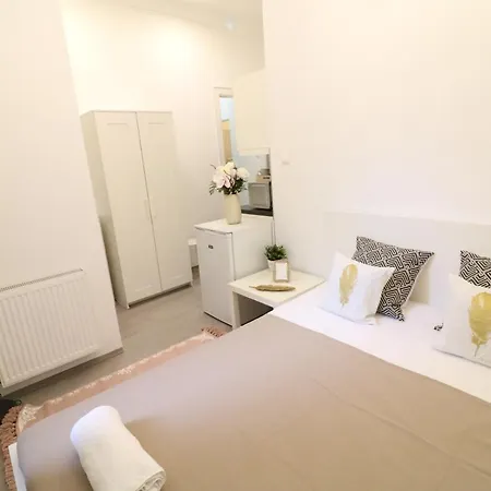 Apartment Real Wesselenyi Iv *