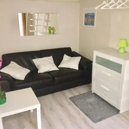 Of Apartmán Budapešť