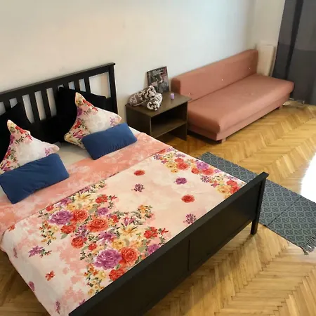 Sleeping Box Guest house