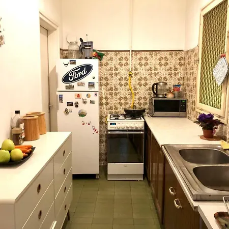 Sleeping Box Guest house