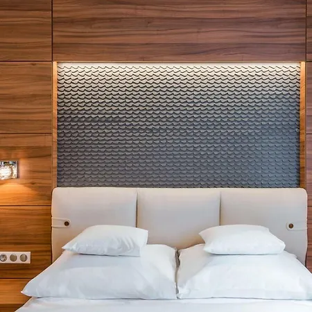Charm - Formerly Boutique Hotel Budapest