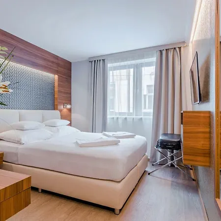 Hotel Charm - Formerly Boutique 4*