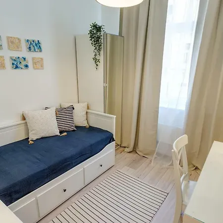 Rozsa Apartman *