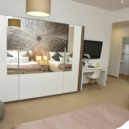 Szálloda Bp Design And 3*