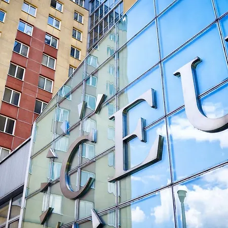 Ceu Konferencia Koezpont Otel