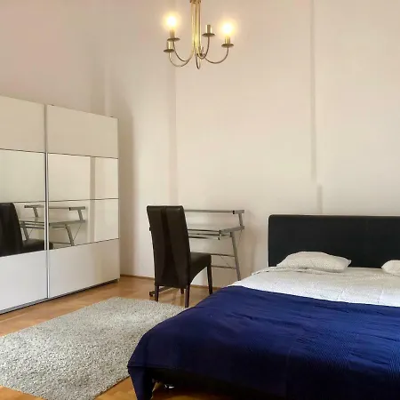 Apartamento Bdpst Podmaniczky Budapeste
