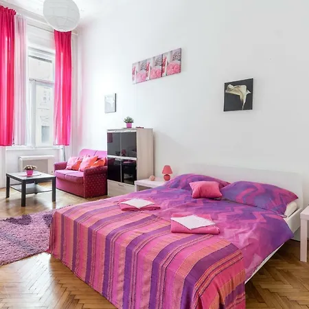 Lägenhet Izabella Budapest