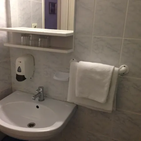 Otel Kristal 3*