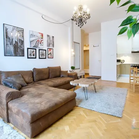 Standard By Hi5 - Madach Imre 1 Apartment *