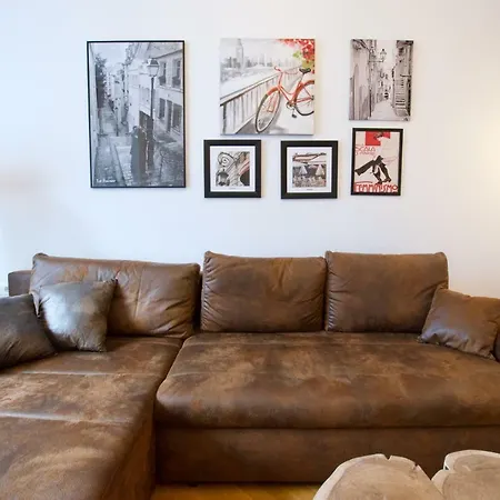 Apartment Standard By Hi5 - Madach Imre 1 Budapest