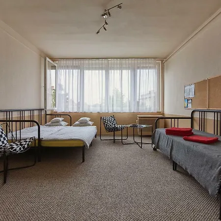 Lem Suburban * Budapešť