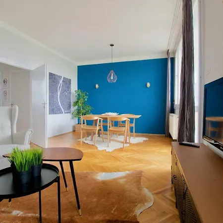 Standard By Hi5 - Incredible View With Terrace בודפשט