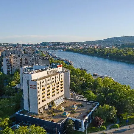 Danubius Helia 4*