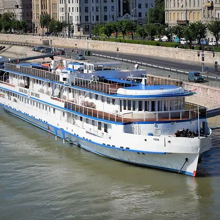Grand Jules - Boat 3* Budapest