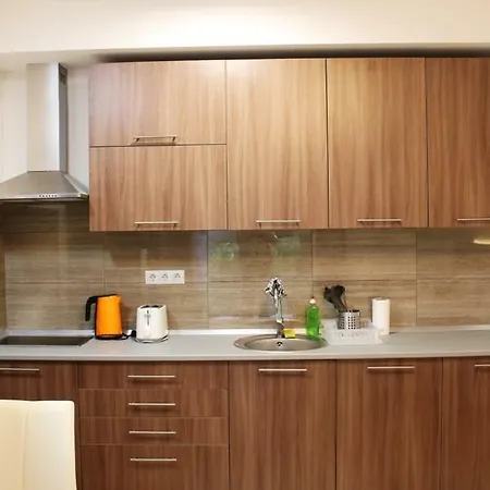Corvin Apartmanhotel 3*