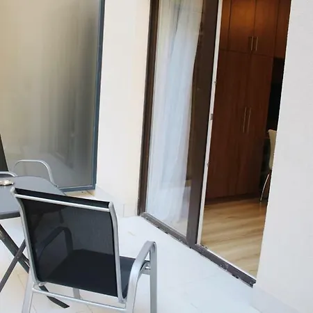 Apartmanhotel Corvin 3*