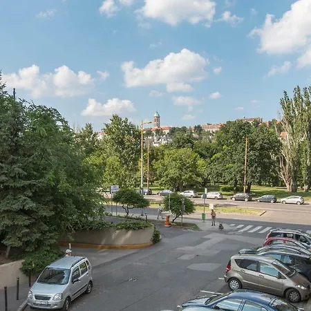 Deluxe Parkside * Budapest