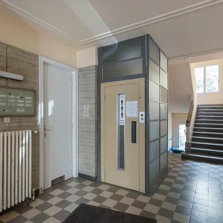 Deluxe Parkside Apartment Budapest