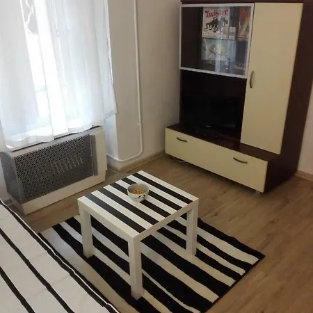 Minion & Snoopy Apartment *