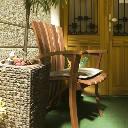 Guestrooms Guest house