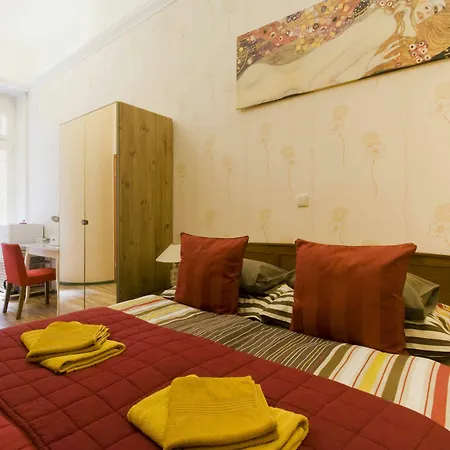 Guestrooms Guest house