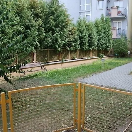 Ujpest Apartment *