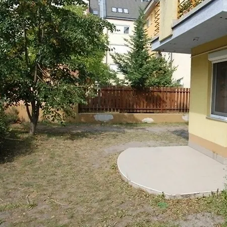 Apartment Ujpest *
