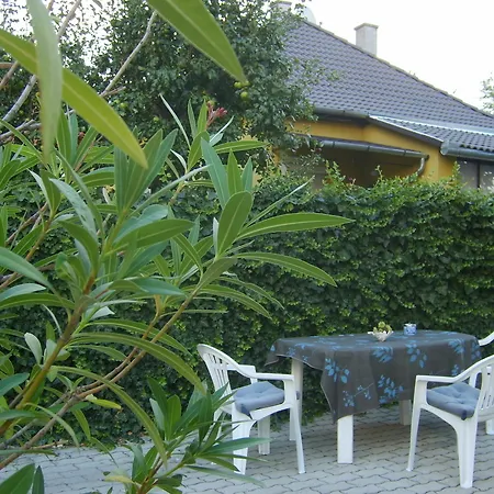 Irini Panzio Affittacamere 2*