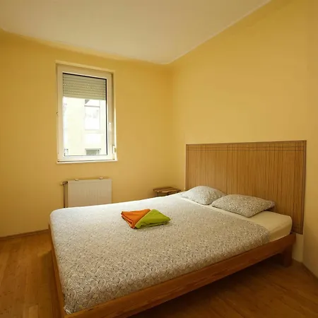 Peace * Budapest