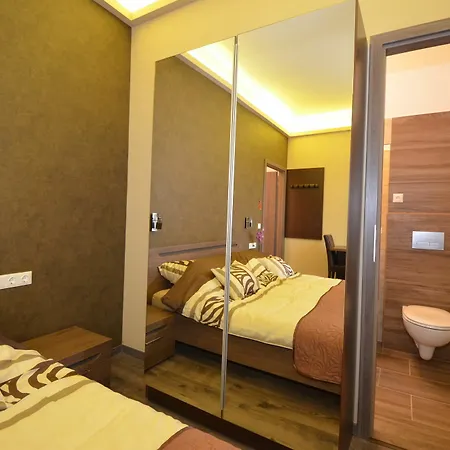 Fig Tree House Vendégház 3*