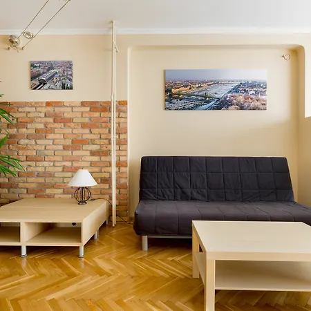 Bpm - East Station Apartment *