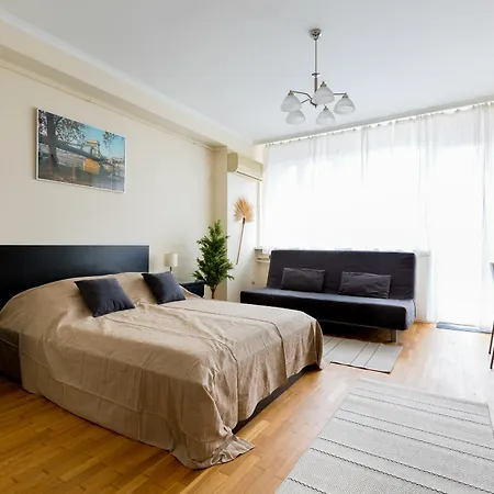 Bpm - East Station Apartment