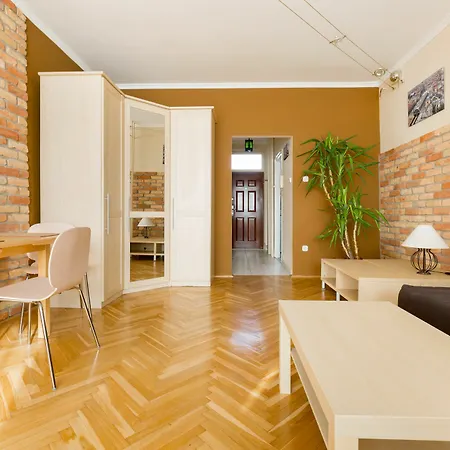 Apartment Bpm - East Station *