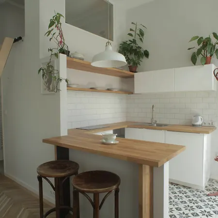Bpm-apartment Charm And Le Petit